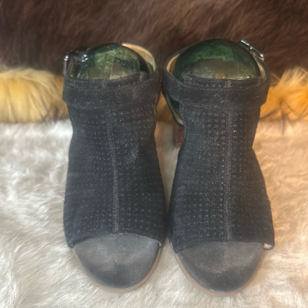 Franco Sarto shoes 7.5 (7000)